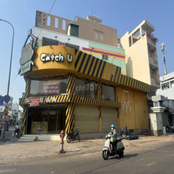 Cho thuê mặt bằng góc đường lớn.