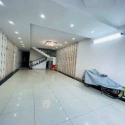 Chủ gửi cho thuê nhà 1T2L Full nội thất KDC Tân Phong KP7 P.Tân Phong