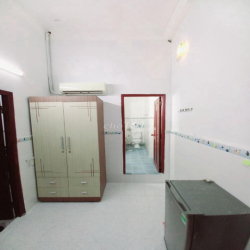 CĂN HỘ CAO CẤP 25m2, CÓ GÁC 3,6tr, THANG MÁY Trung tâm Quận 10