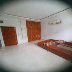 Chủ gửi cho thuê nhà 1T2L Full nội thất KDC Tân Phong KP7 P.Tân Phong