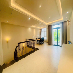 BIỆT THỰ VEROSA PARK - 1 trệt 2 lầu, 3 PN, 4 WC - Full nội thất new