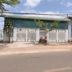 Phòng trọ gia đình an ninh tốt trung tâm phố