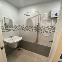 Cho Thuê Gấp 359/1L Lê Văn Sỹ, Q3 Ngay Ngã Tư Trần Quang Diệu,Nhà Mới 