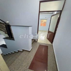 Hẻm xe tải, 152A/54 Lạc Long Quân, (4x10m 2L ST 3pn-3wc) - 13 Tr