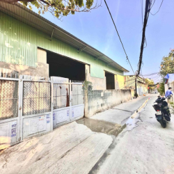 CHO THUÊ KHO XƯỞNG 300m2 NGANG 10M KHU VCN PHƯỚC LONG GIÁ 16,5 TRIỆU/T