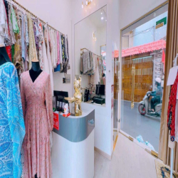 cho thuê nhà  trần trệt và lầu 1  mặt tiền đường nguyễn phúc nguyên