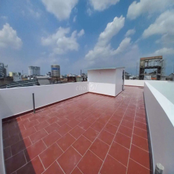 Cần cho thuê nhà mặt tiền đường Dương Thị Giang .DT.10 x 28.nhà mới