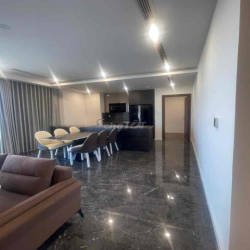 chung cư cao cấp 142 m full đồ cao cấp vào ở luôn