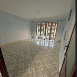 Hẻm xe tải, 152A/54 Lạc Long Quân, (4x10m 2L ST 3pn-3wc) - 13 Tr