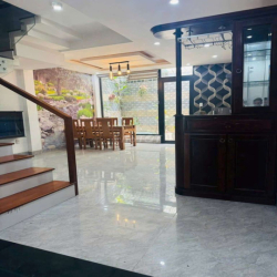 🍁🏡CHO THUÊ NHÀ 3 TẦNG MẶT TIỀN KHU HÒA XUÂN SONG SONG N. PHƯỚC LAN