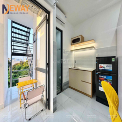 CAM KẾT GIÁ THẬT - KHAI TRƯƠNG CĂN HỘ BAN CÔNG NGAY ĐẦM SEN ÂU CƠ