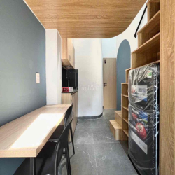 DUPLEX BANCOL CỬA SỔ TRỜI FULL NT RỘNG 30M2 NGAY AEON TÂN PHÚ