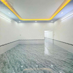 Nhà mới 2 phòng hẻm 234 Hoàng Quốc Việt