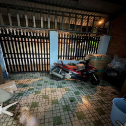 Cho thuê nhà võ Văn Vân 3 trịêu