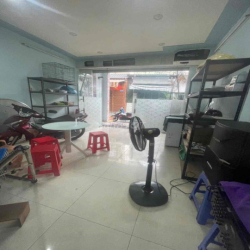 H5m 1/ TKTQ - 4x12 - 1 trệt 1 Lầu - 2PN - GẦN AEON