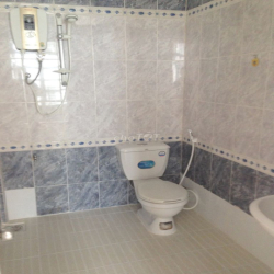 Phòng mới có nội thất, thoáng mát. 237 Nguyễn Văn Đậu