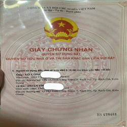 NHÀ HẺM GẦN TRUNG TÂM THƯƠNG MẠI RẠCH SỎI
