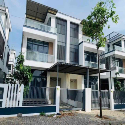 CHO THUÊ NHÀ 1 TRỆT 2 LẦU GIÁ RẺ, KHU DÂN CƯ VIP