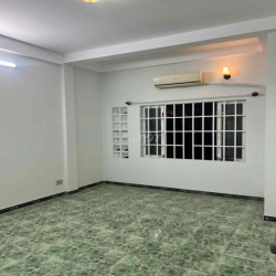 Cho thuê nhà trệt 2 lầu Hẻm Oto Phước Long, Quận 9