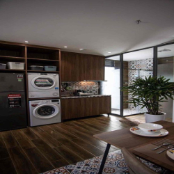 [Q2] SẮP TRỐNG CĂN HỘ LUXURY, full nội thất - máy giặt sấy riêng!