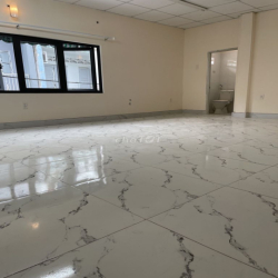 Nhà 1 lầu mới đẹp, 6m x 25m, 5PN, 5WC, đường 12m Tân Hoá,xe ôtô vô nhà