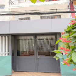 Cho thuê nhà NC full đồ đường Phó Đức Chính