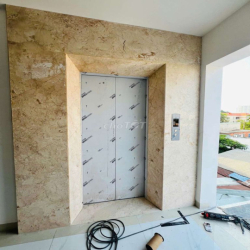 CHO THUÊ TÒA NHÀ MT UNG VĂN KHIÊM, 8.8X40M, HẦM 6 TẦNG, MỚI 100%