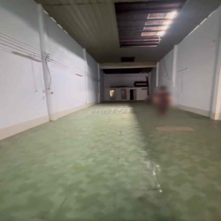 cho thuê nhà hẻm 10m phạm phú thứ tân bình. DT: 5m x 30m giá 22tr