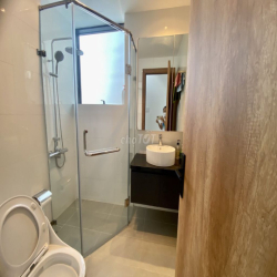 Trống sẵn officetel 62m2 cho thuê The Sun Avenue