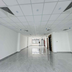CHO THUÊ BUILDING MẶT TIỀN 10M – SƯ VẠN HẠNH, Q10