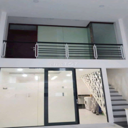 NHÀ MẶT TIỀN ĐƯỜNG 1 TRỆT 1 LẦU, DT 4×16 CÓ 2PN. KHU CHỢ LẠC QUANG