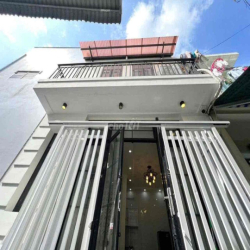 Nhà 2 phòng full nội thất hẻm Hoàng Văn Thụ