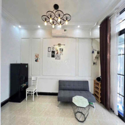 Nhà 2 phòng full nội thất hẻm Hoàng Văn Thụ