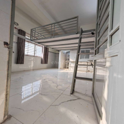 Phòng trọ Giá sinh viên Gác cao 1M9 30M2 ngay Trường Chinh