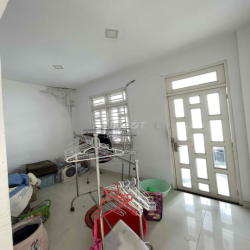 cho thuê nhà 3 Tầng hẻm xe hơi full nội thất sát Lê Văn Việt