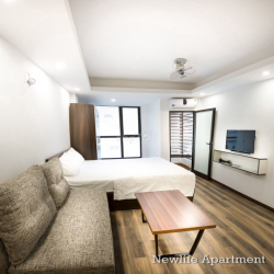 Căn hộ Studio 38m2 đầy đủ nội thất số 30 Phố Hạ Yên Quyết Trung Kính