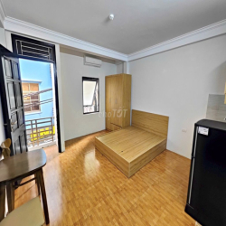 Ở luôn CCMN 28m2 full đồ ban công thoáng, ô tô đỗ cửa, 322 MỸ ĐÌNH
