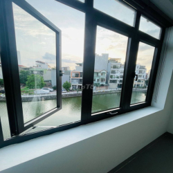 Cho thuê Căn Hộ  ở Ngọc thụy, gần cầu Long Biên, 1K1N full đồ 7tr