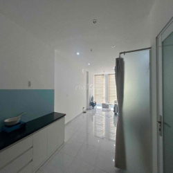 pass lại hđ thuê căn chung cư 2pn full nội thất tại q7