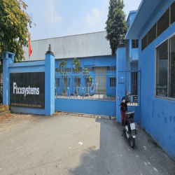 Nhà xưởng cho thuê phường tân thới nhât quận 12 dt: 7000m giá 400 tr