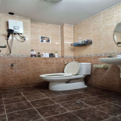 phòng MT ĐS 19 36m2 có ban công có ML, MNN...tủ lạnh, giờ tự do.