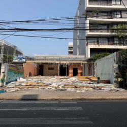 LÔ ĐẤT 9300 M2 LÊ VĂN HIẾN