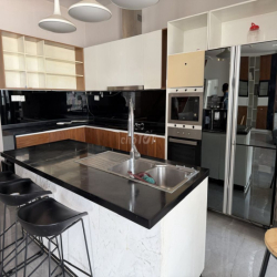 CHO THUÊ CĂN HỘ 3PN , NHÀ ĐẸP GIÁ TỐT , SUNRISE CITY. 