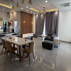 CHO THUÊ CĂN HỘ 3PN , NHÀ ĐẸP GIÁ TỐT , SUNRISE CITY. 