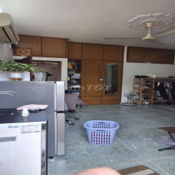 phòng MT ĐS 19 36m2 có ban công có ML, MNN...tủ lạnh, giờ tự do.