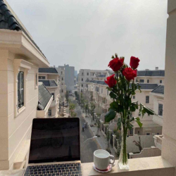 cho thuê nguyên sàn lầu 3 có phòng có 2 máy lạnh cityland