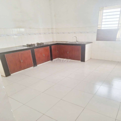 Mặt tiền đường NB khu tên lửa,  Văn phòng 