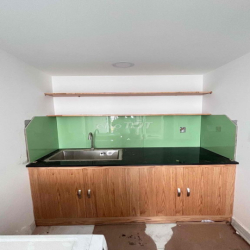 cho thuê phòng mặt tiền đường Hoàng Lan khu  Biệt Thự Thái Sơn- BQP