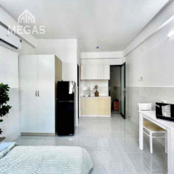 Cho Thuê CHDV 30m2 - Thang Máy Full Nội Thất - Quận 3 giáp Q1