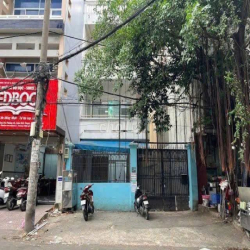  Cho Thuê  Nhà MT Đường D5 Gần Đại Học HUTECH – Kinh Doanh Đông Khách